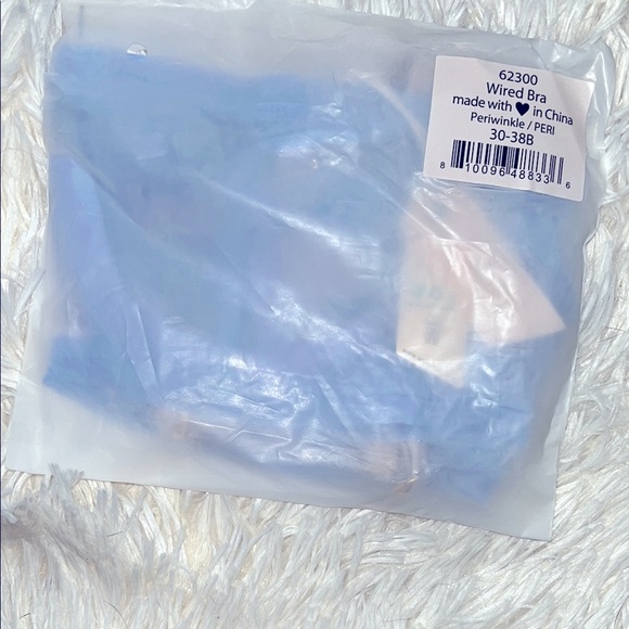 HAH Periwinkle Wired Bra Adjustable Double Strap 30–38B NWT - Picture 2 of 11